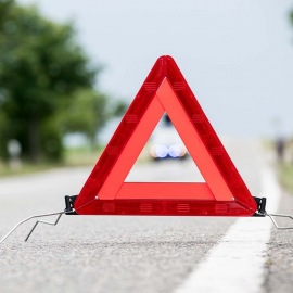 Thema 3 : Gezondheid, verkeers- en milieuveiligheid, dienstverlening, logistiek Thema 3 : Gezondheid, verkeers- en milieuveiligheid, dienstverlening, logistiek