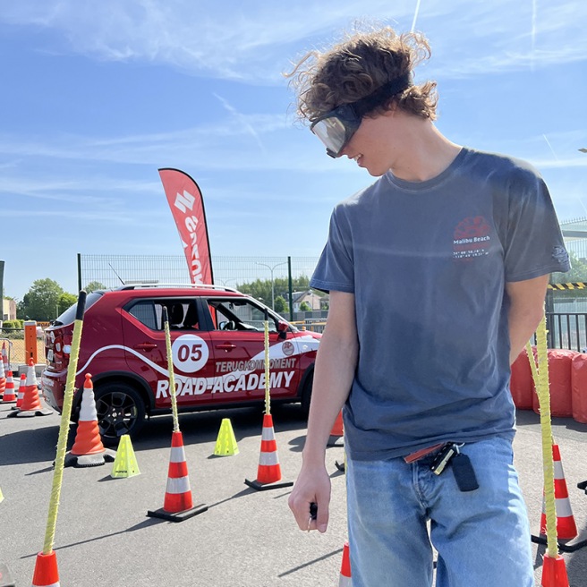 Terugkommoment Voor Rijbewijs B (Auto) - Kosten en prijzen van het terugkommoment in Gent, Aalst, Kortrijk, Ninove en Oudenaarde - DriveSafeAcademy.be thumbnail