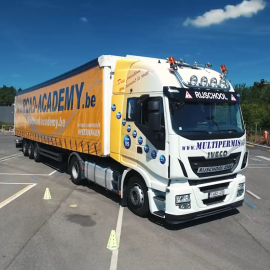 Rijbewijs vrachtwagen + aanhangwagen en oplegger (CE) Rijbewijs vrachtwagen + aanhangwagen en oplegger (CE)