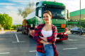 Slagen voor uw vrachtwagenrijbewijs dankzij een geavanceerde educatieve opleiding