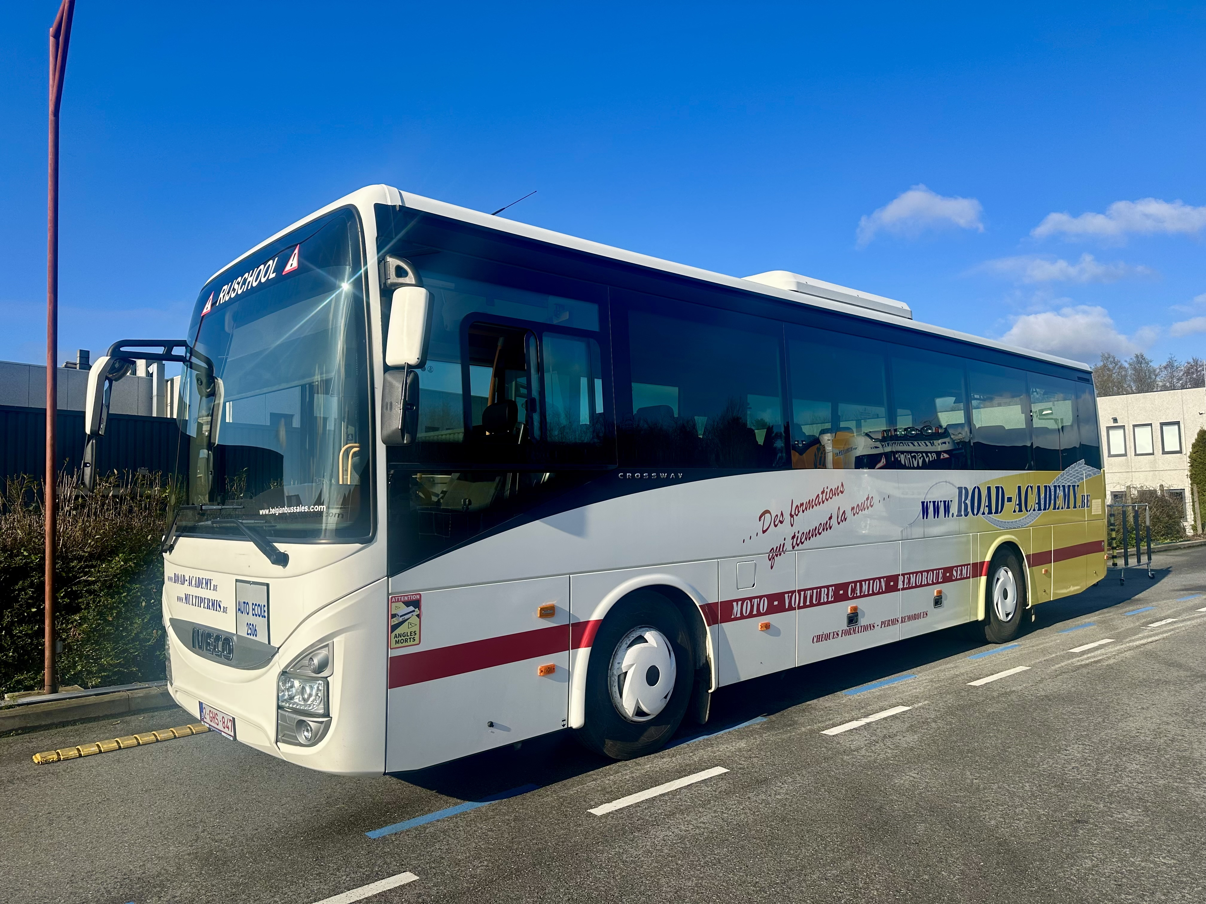 Formation pratique au permis D avec CAP à Bruxelles